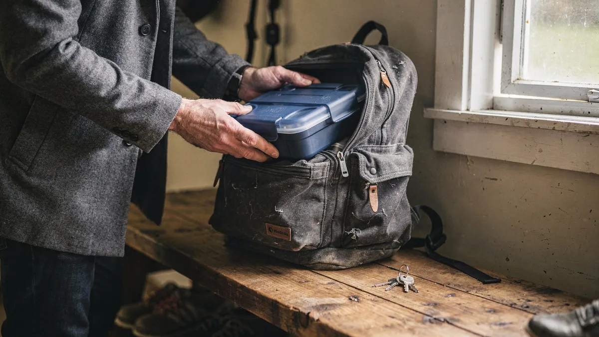 A Guide To Leakproof Lunch Containers for Commuters